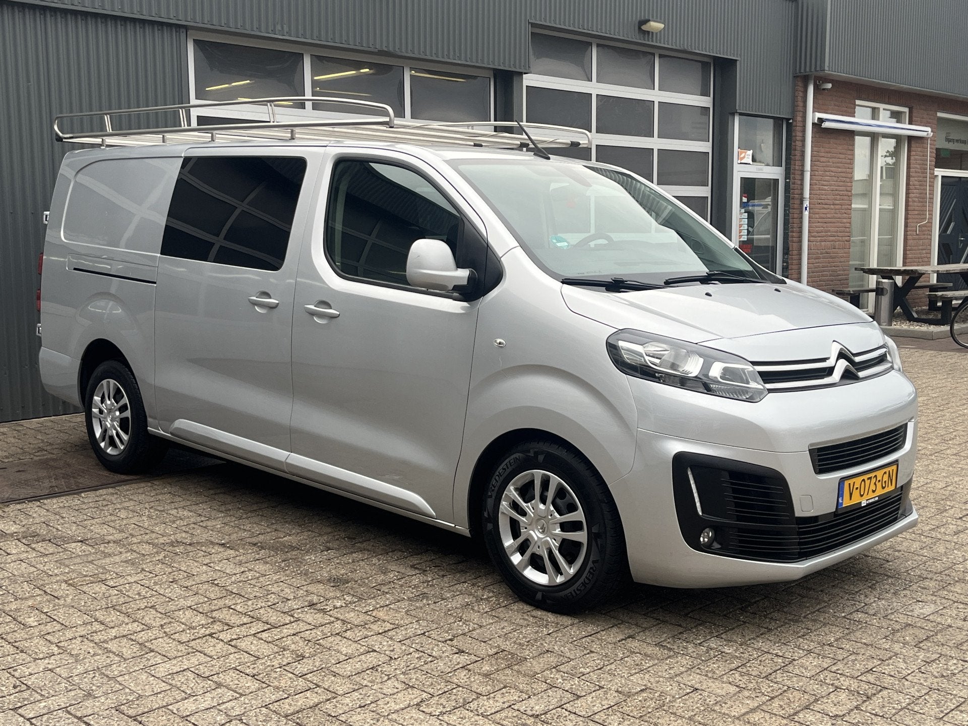 Citroën Jumpy 2.0 BlueHDI 180 Business XL DC Dubbele schuif, Stof, Gebruikt, Citroën, Origineel Nederlands