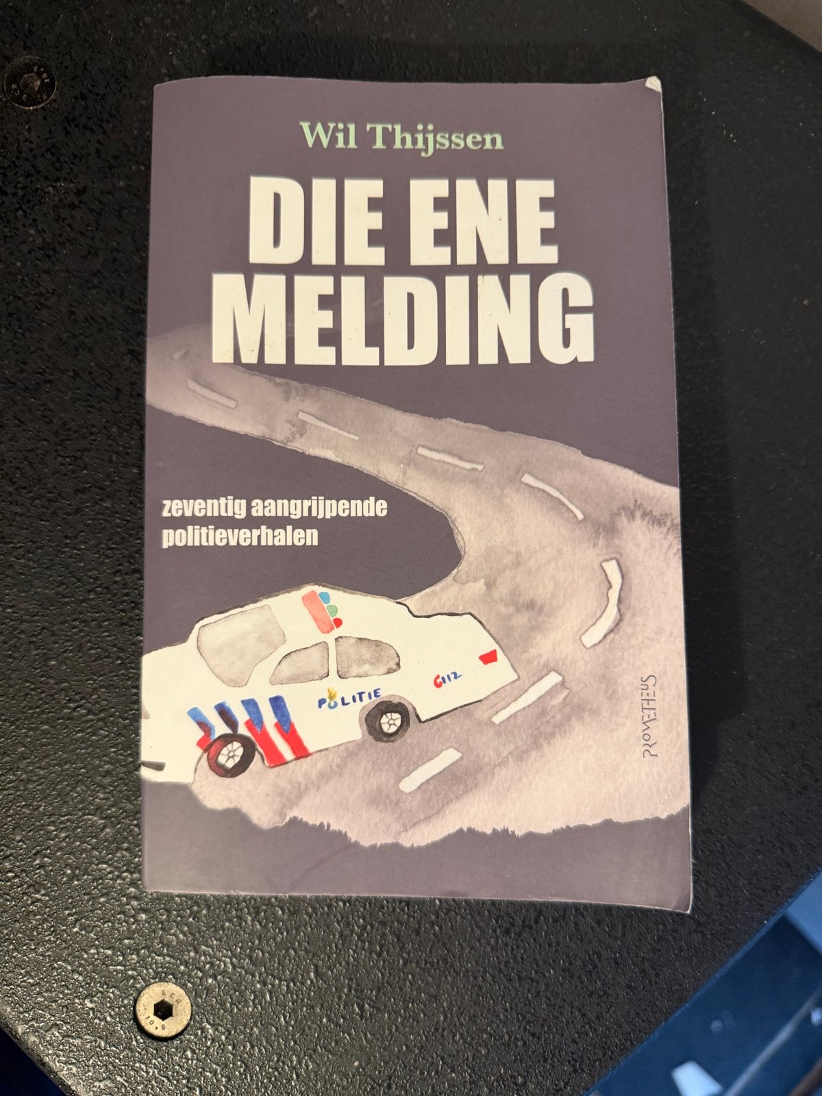 Die Ene Melding - Wil Thijssen (Politiethriller), Ophalen of Verzenden, Zo goed als nieuw
