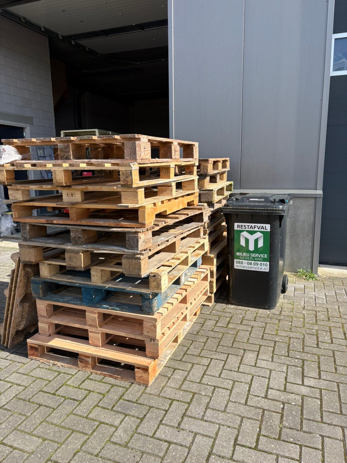 Gratis pallethout zelfstandig af te halen, Tuin en Terras, Haardhout, Minder dan 3 m³, Ophalen