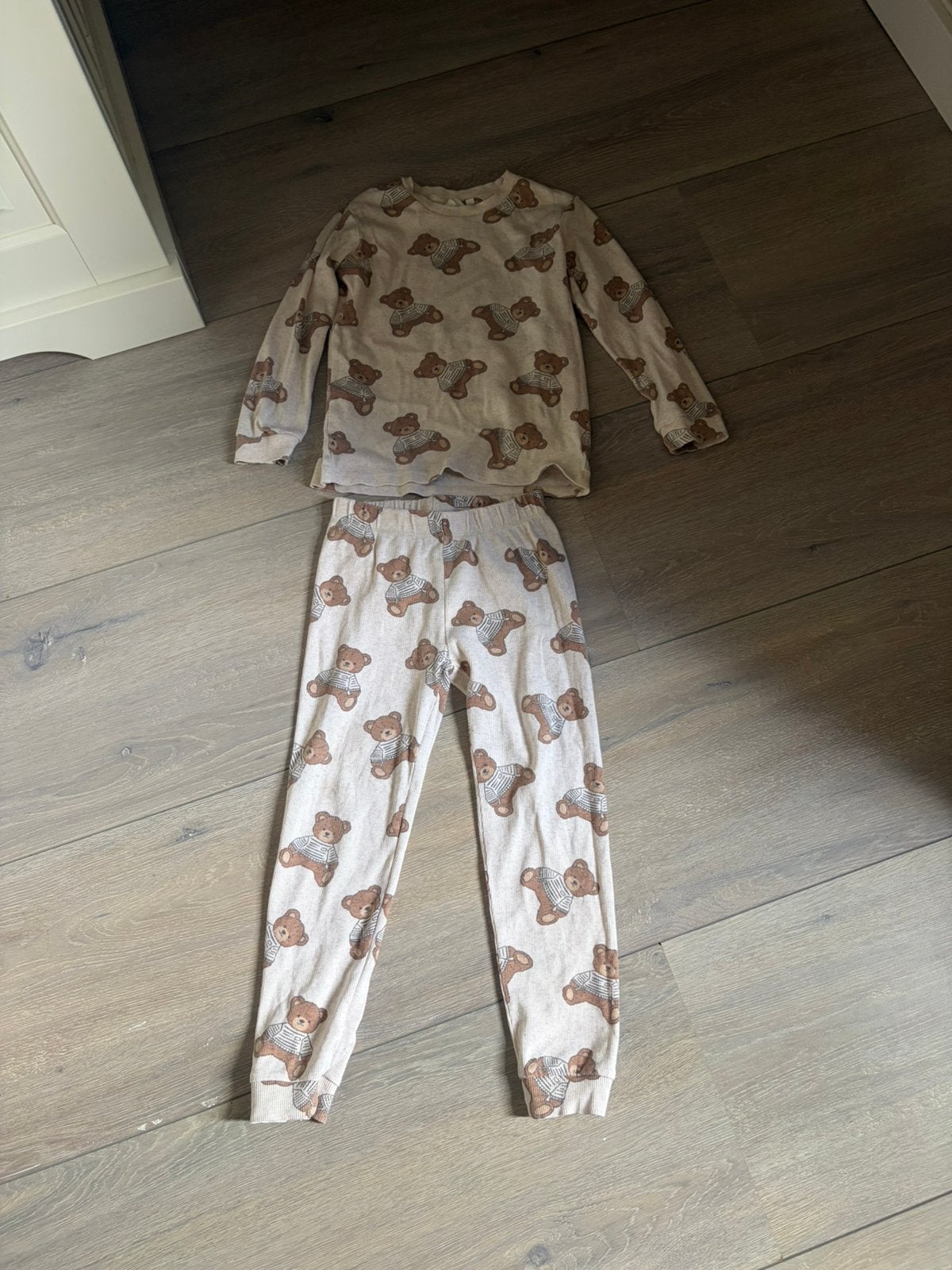 Feetje, Ophalen of Verzenden, Zo goed als nieuw, Jongen, Nacht- of Onderkleding