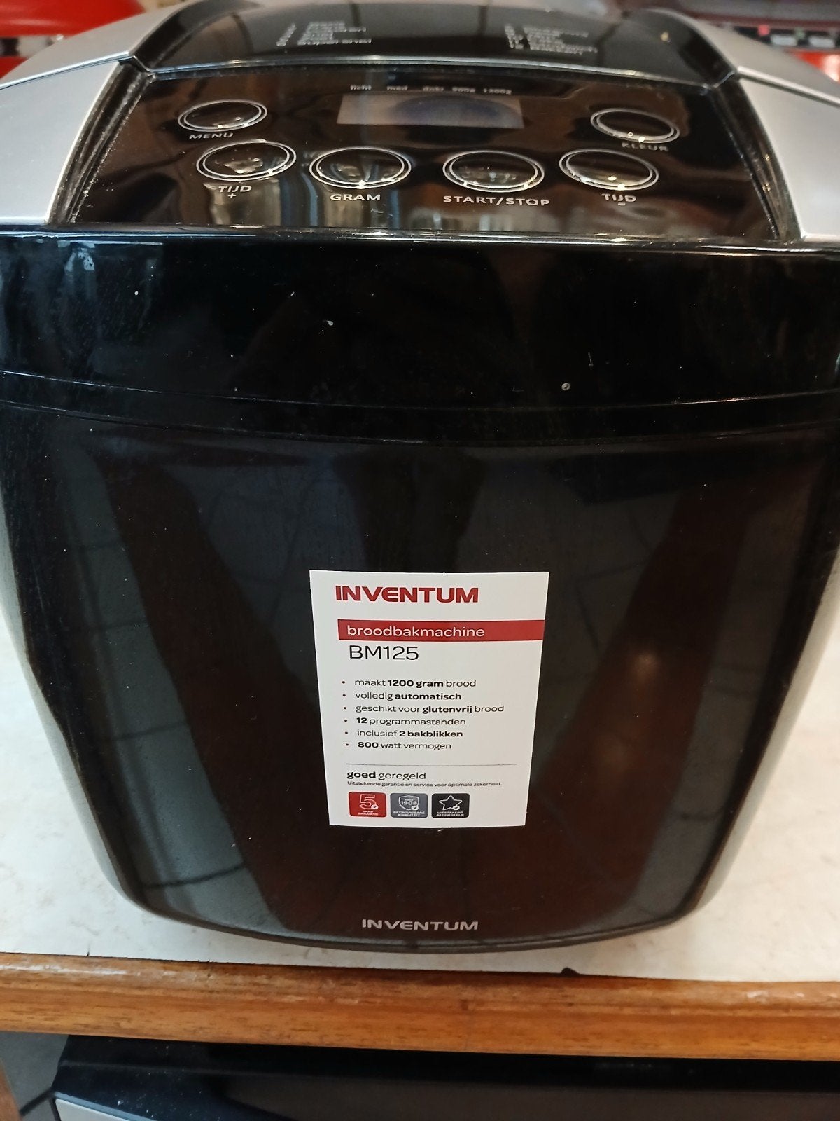 Broodbakmachine Inventum BM125, Ophalen