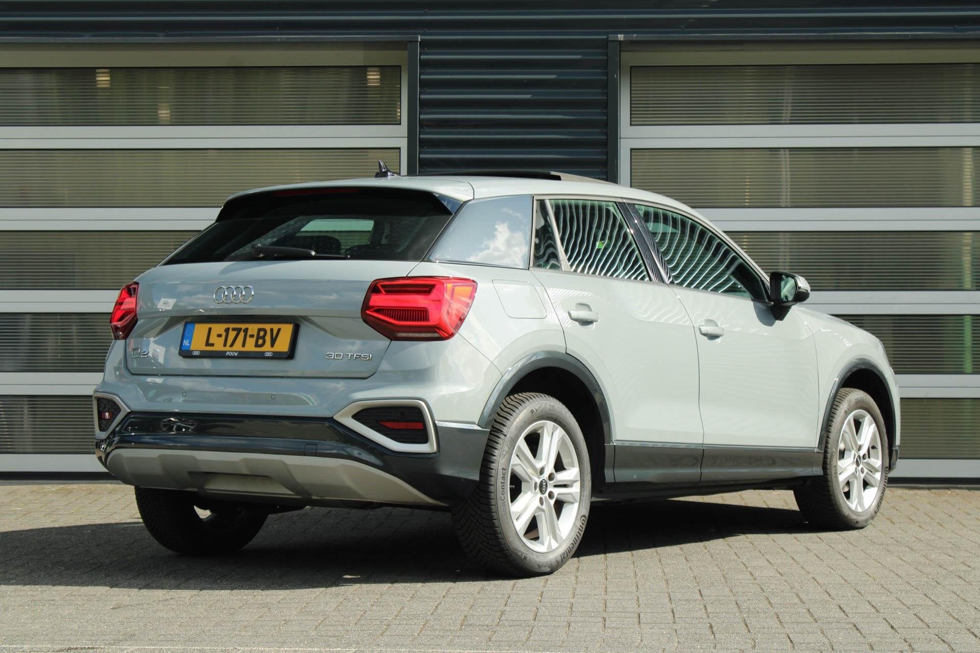 Audi Q2 30 TFSI 110pk Business Edition | Panoramadak | Bang, Auto's, Voorwielaandrijving, 12 maanden, Gebruikt, Bedrijf