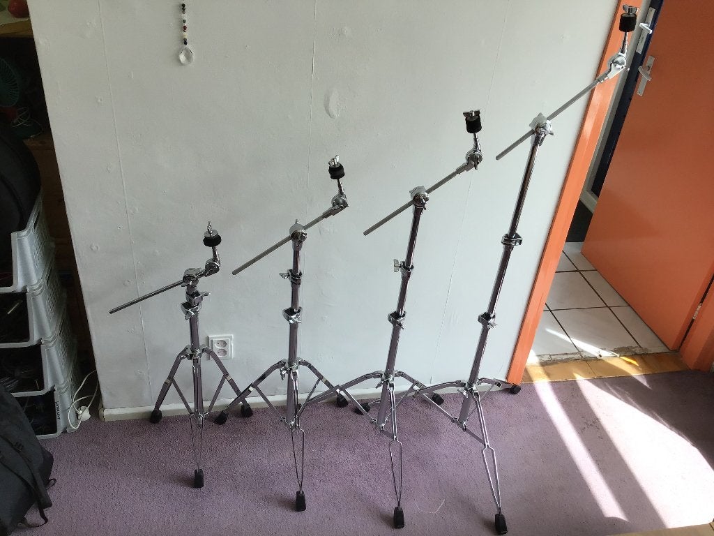 4 bekkenstandaards, Ophalen, Zo goed als nieuw, Drums of Percussie