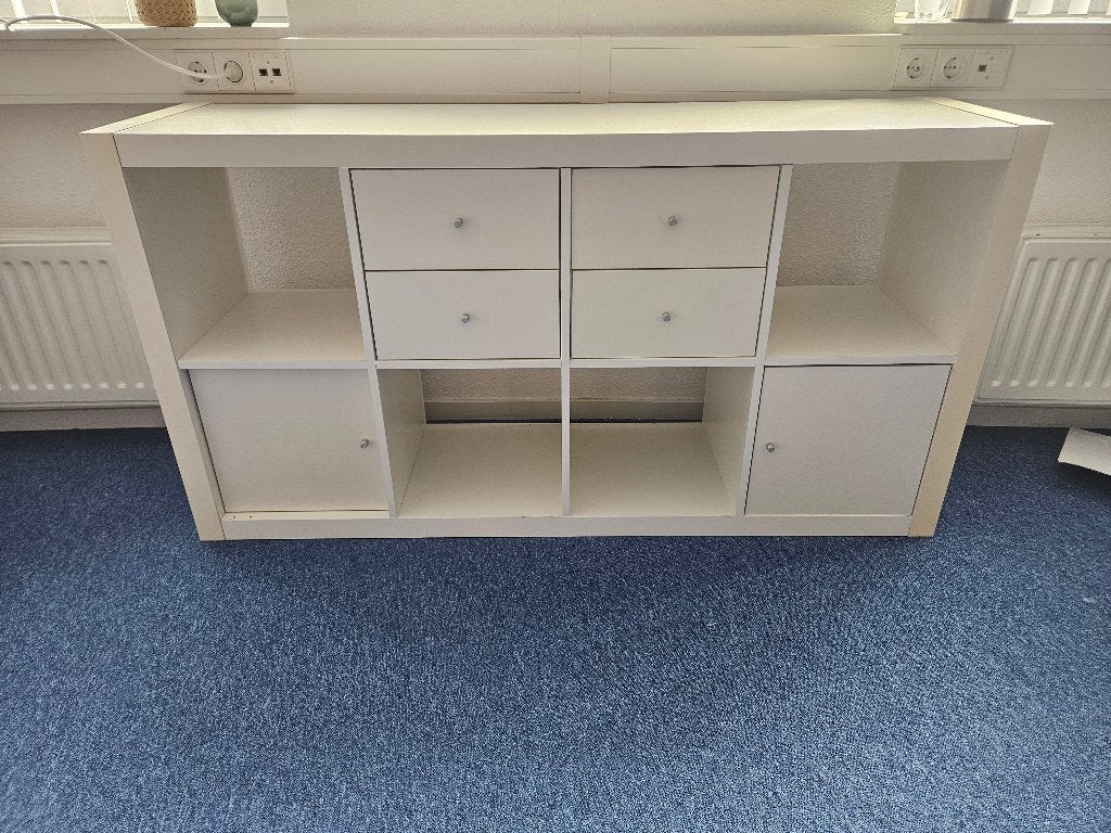 Kallax kast wit  8 vakken met inzet lades + deuren, Ophalen, Gebruikt, Met lade(s), Minder dan 100 cm