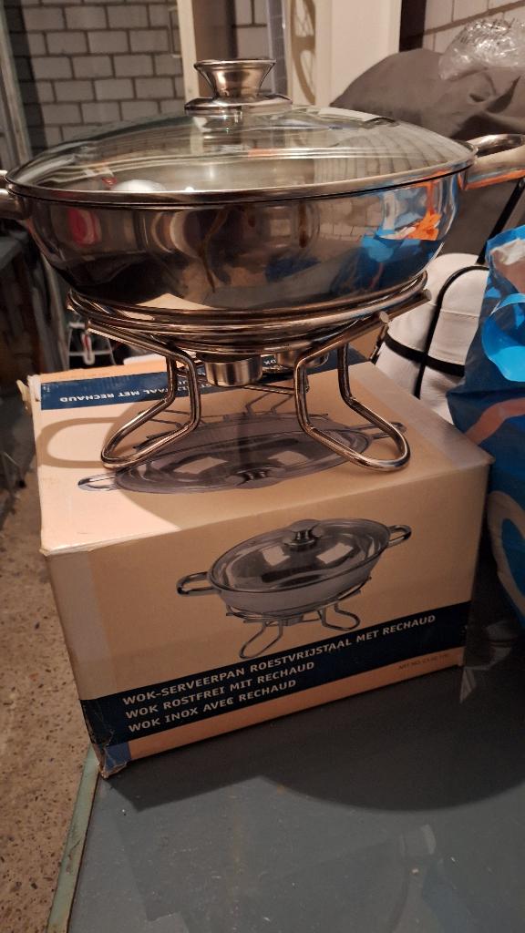 SERVEERPAN WOK, Huis en Inrichting, Keuken | Potten en Pannen, Ophalen, Zo goed als nieuw, Rvs, Wok