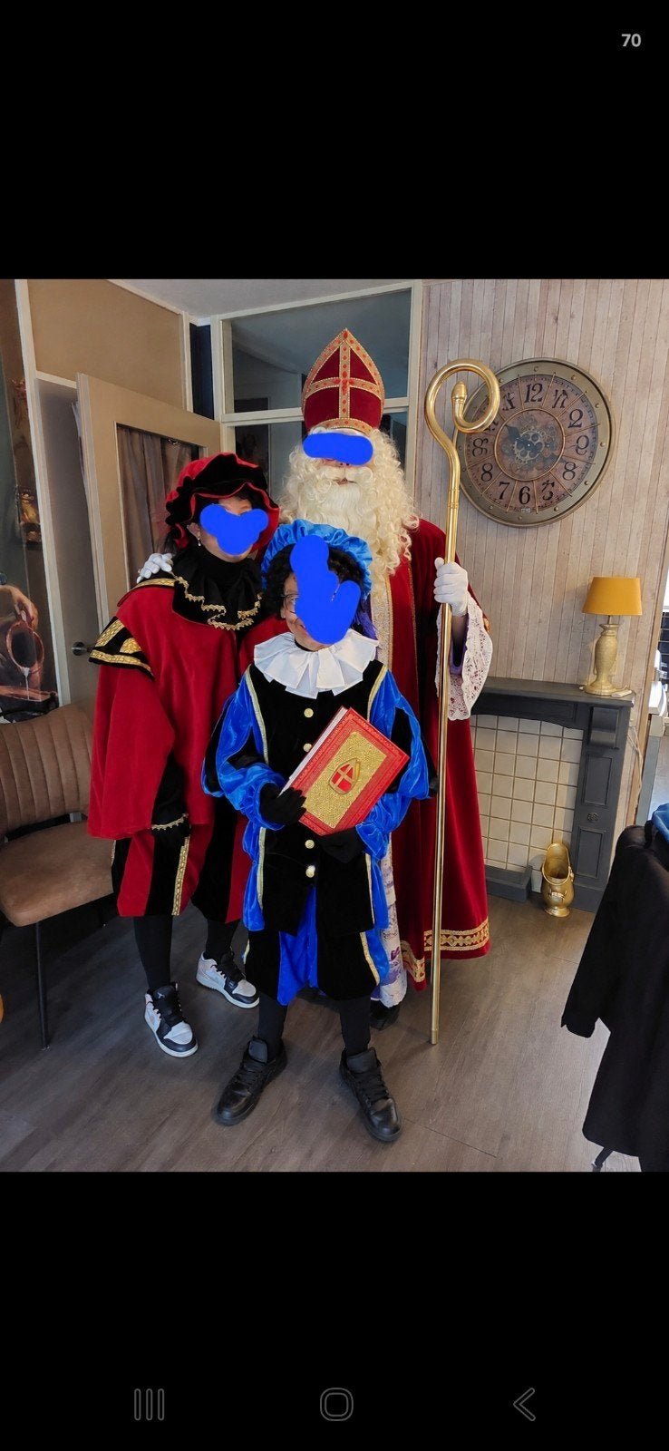 Complete Sinterklaas- en Pietenpakken (2 sets), Ophalen, Gebruikt, Kostuum, Kerst of Sinterklaas
