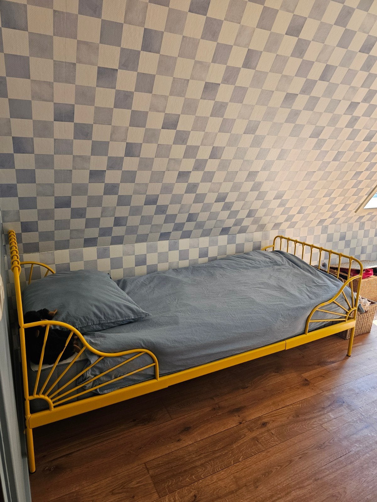 Ikea minnen Geel kinderbed met lattenbodem, Ophalen, 180 cm of meer, 70 tot 85 cm, Lattenbodem