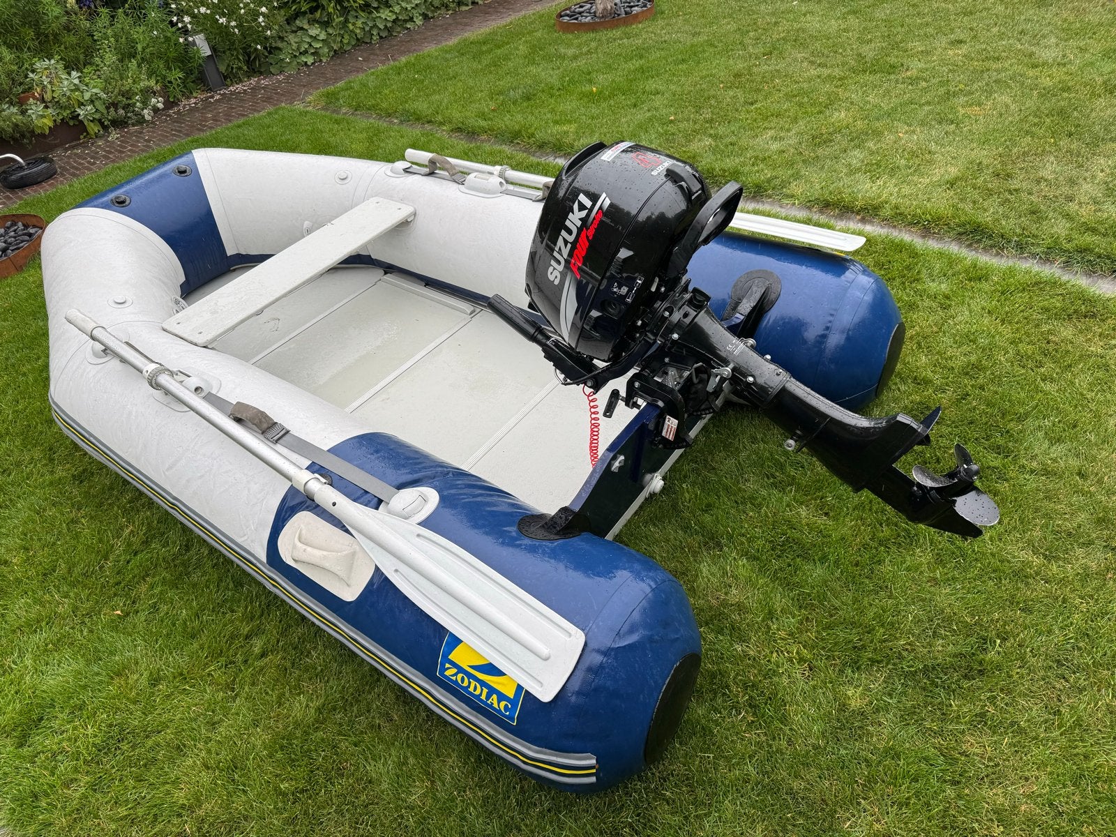 Zodiac rubberboot met Suzuki 4-takt buitenboordmotor, Watersport en Boten, Rubberboten, Ophalen, Aluminium, Zodiac, Gebruikt