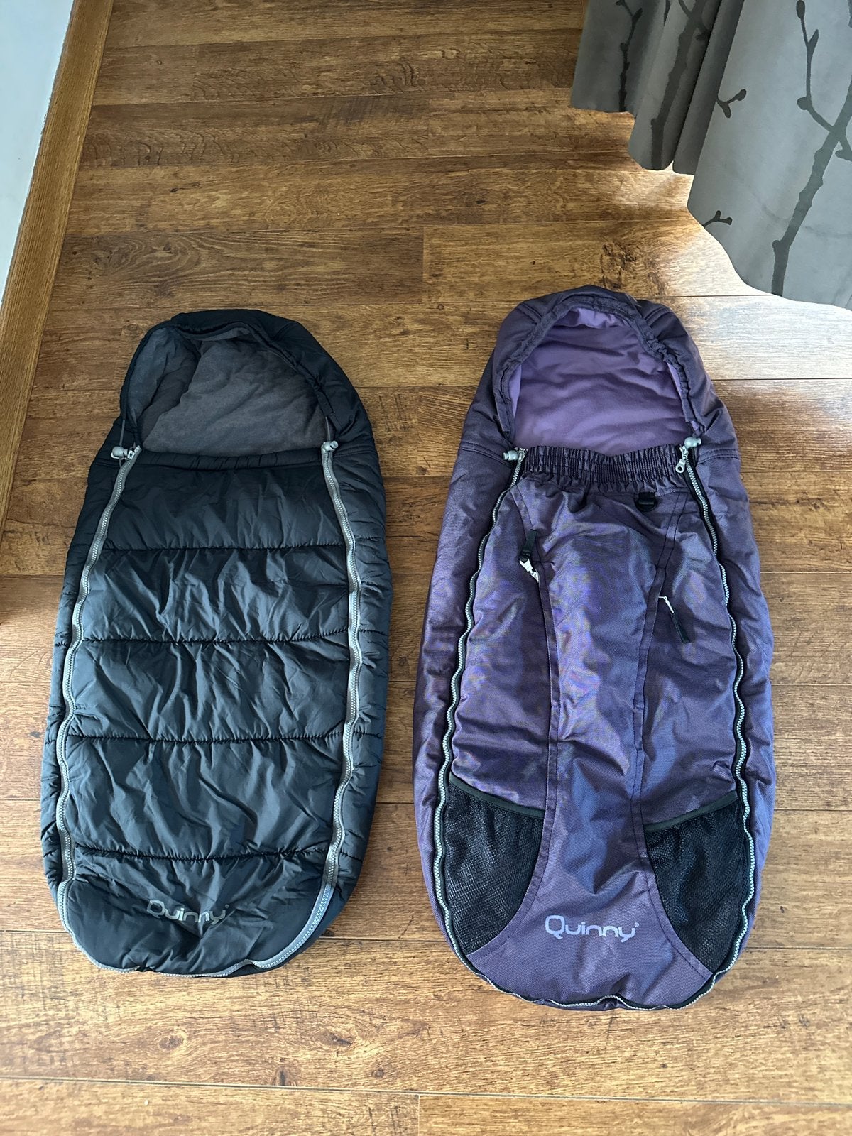Voetenzak Quinny paars / zwart voor buggy / kinderwagen, Ophalen of Verzenden, Zo goed als nieuw, Quinny, Voetenzak