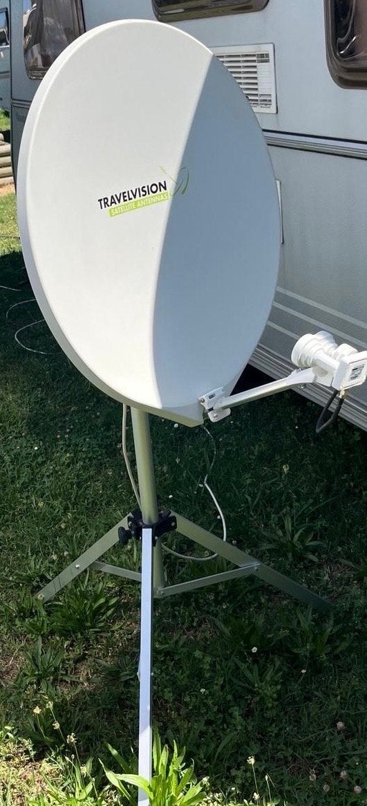 Travelvision Vision R7 DUO Schotel 65 cm 12/24V, Ophalen, Zo goed als nieuw, (Schotel)antenne, Overige merken