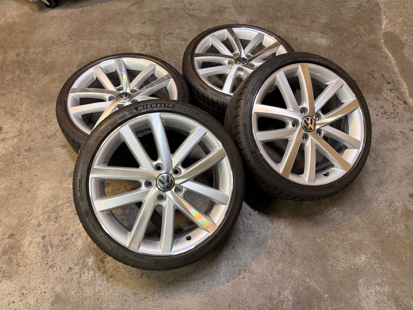 ✅ 18 inch Vancouver velgen Volkswagen Golf 6 7 5x112 GTI GTD, Auto-onderdelen, 18 inch, Gebruikt, Banden en Velgen, Ophalen of Verzenden