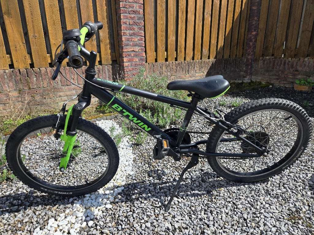 Btwin kinderfiets 20 inch', Fietsen en Brommers, Fietsen | Kinderfietsjes, Ophalen, Zo goed als nieuw, 20 inch of meer, Btwin (Decathlon)