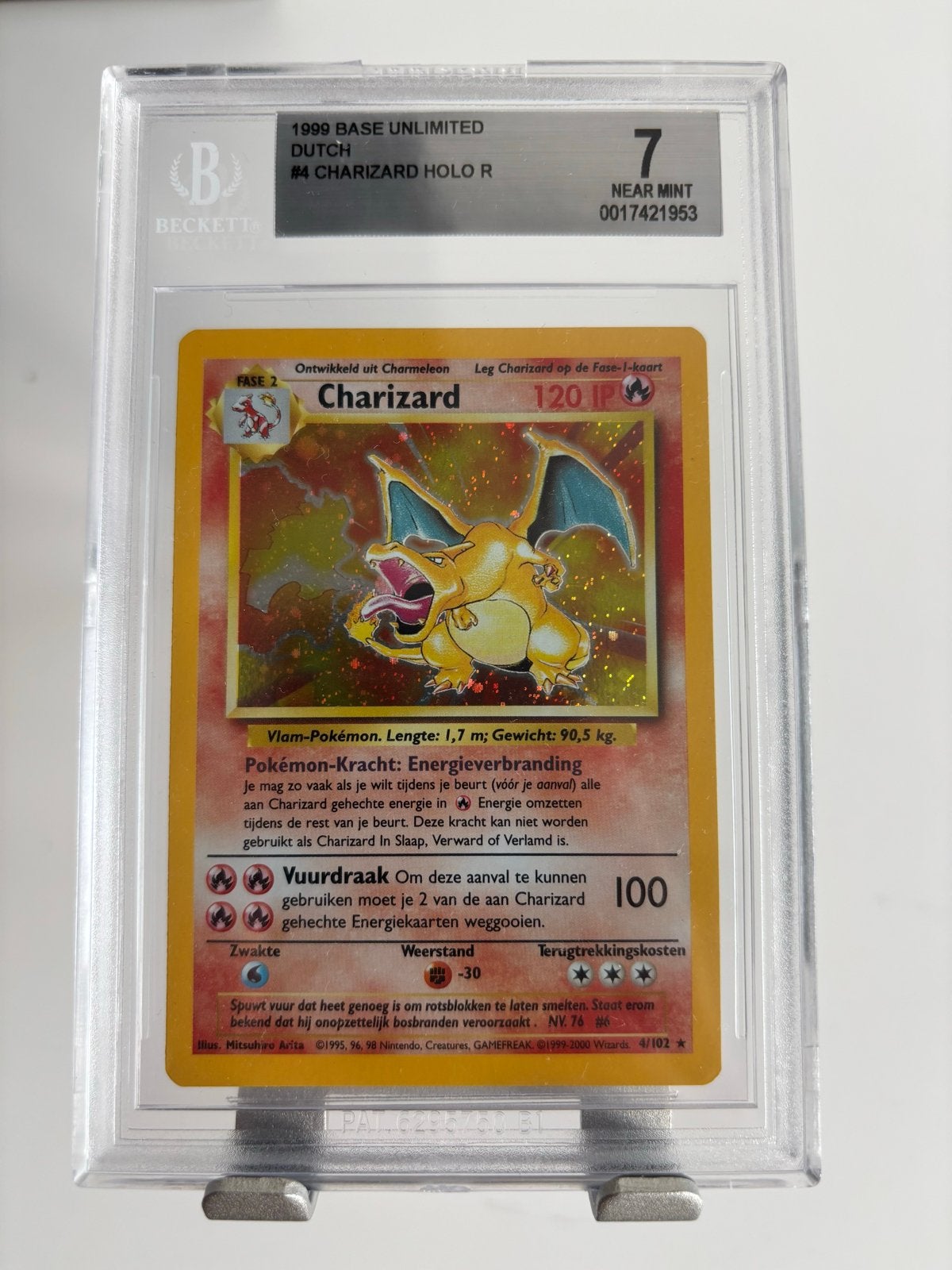 Pokémon Charizard Holo R 1999 Base Unlimited Dutch BGS 7, Hobby en Vrije tijd, Verzamelkaartspellen | Pokémon, Ophalen, Zo goed als nieuw