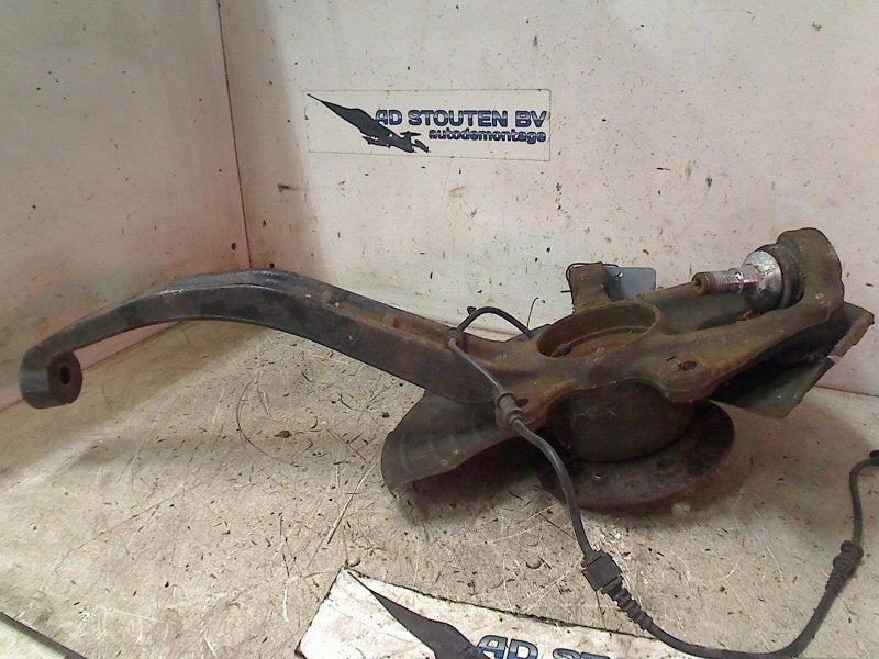 Fusee Links Voor Mercedes-Benz ML II (164/4JG) 2005, Gebruikt, Mercedes-Benz AG, Mercedes-Benz, Mercedesstraße 120, Stuttgart 70372, , Duitsland