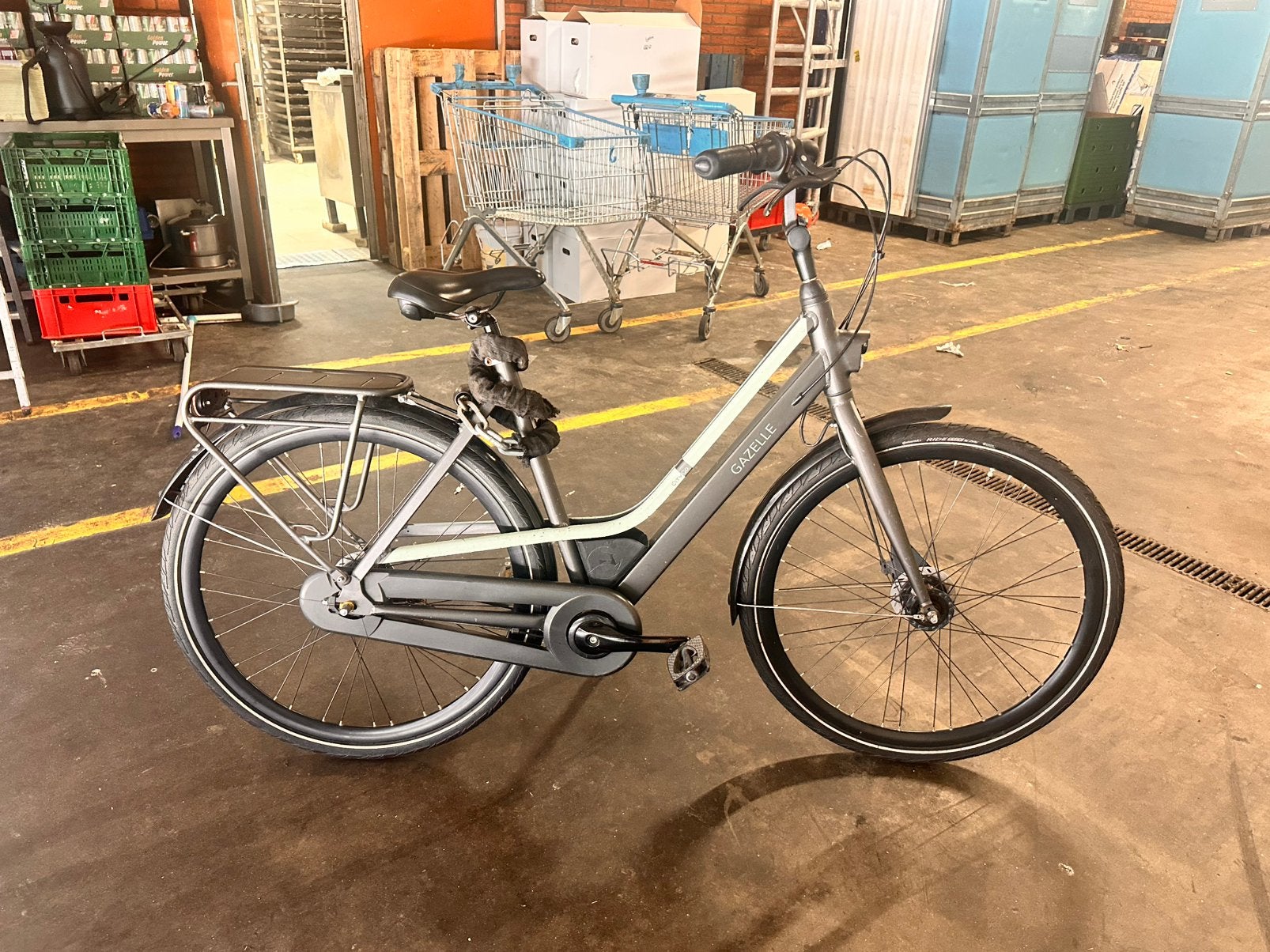 Gazelle cıty, Ophalen, Zo goed als nieuw, Gazelle