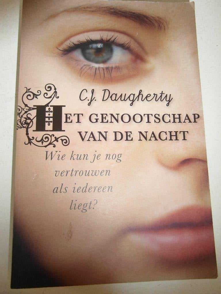 Het genootschap van de nacht, Ophalen of Verzenden, Zo goed als nieuw
