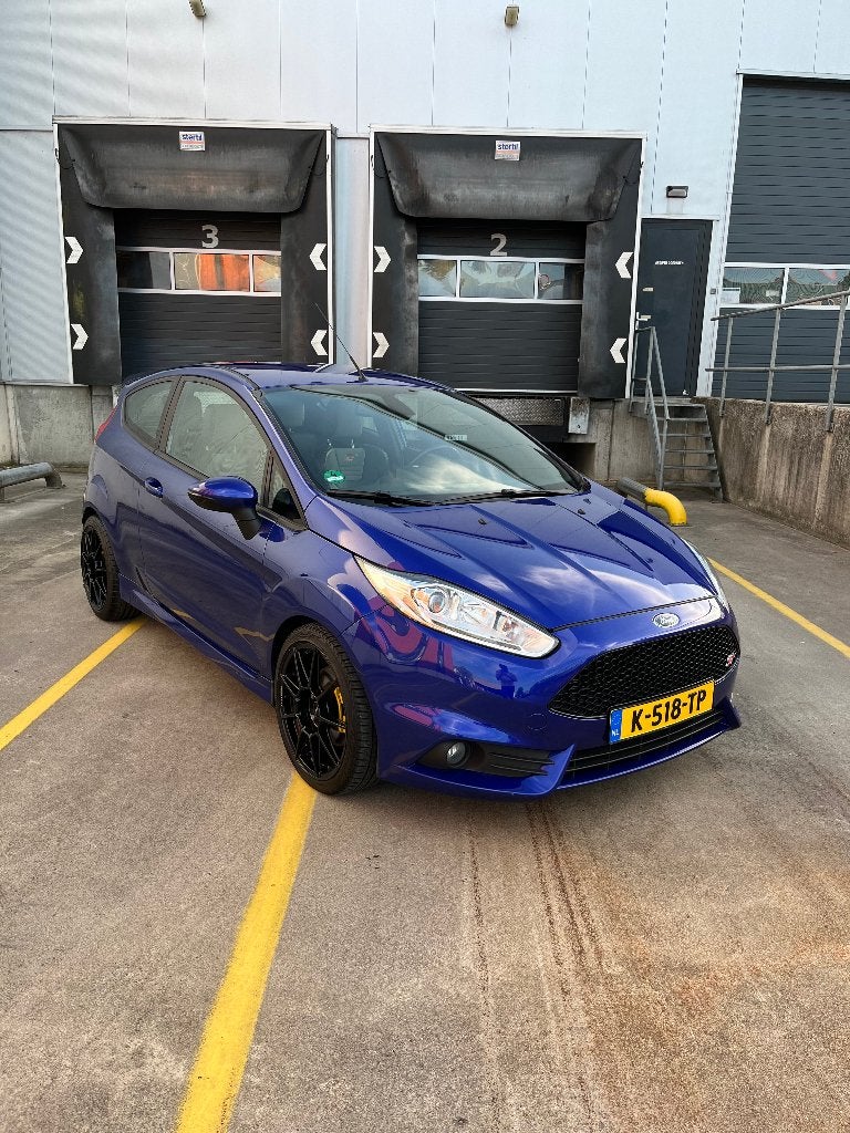 Ford Fiësta 1.6 ST180 (ST2), Auto's, Ford, Voorwielaandrijving, 1596 cc, 1063 kg, 4 cilinders