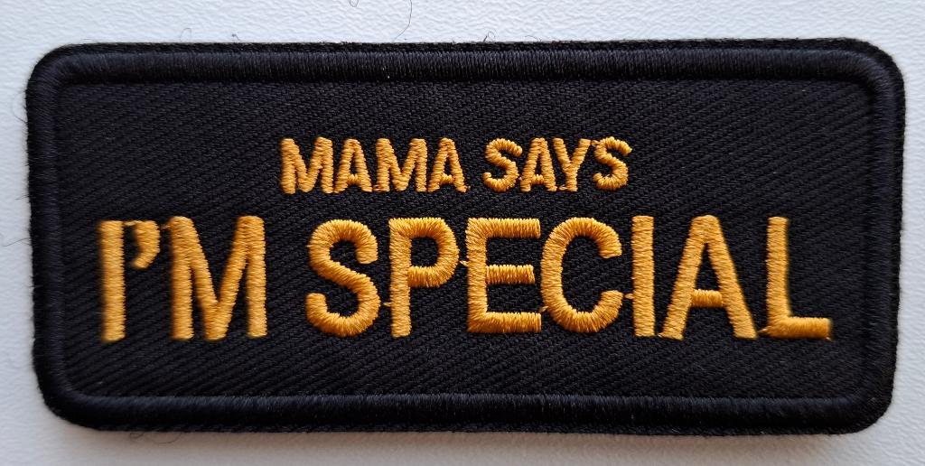 Borst/Mouwembleem: Mama Says I’M SPECIAL (Geel)., Verzamelen, Overige Verzamelen, Verzenden, Nieuw