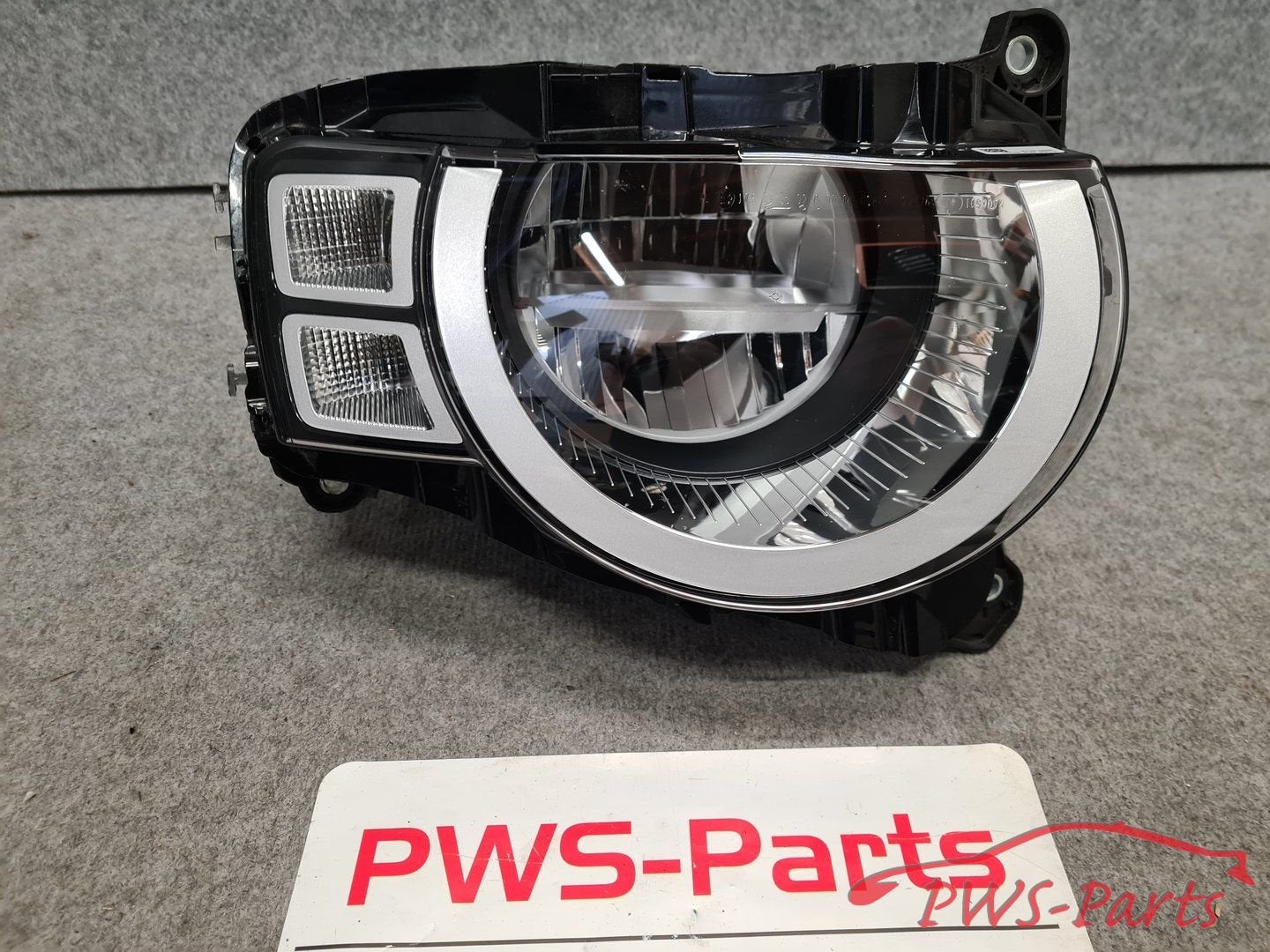 LAND ROVER L663 DEFENDER RECHTS LED KOPLAMP ORIGINEEL, -, -, Ophalen of Verzenden, -