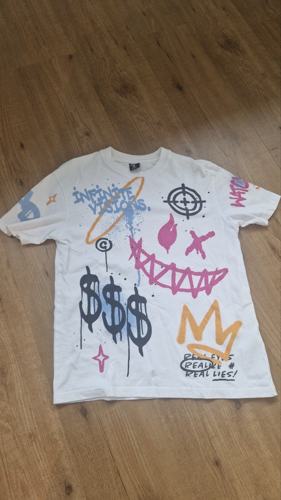 FSBN Relaxed Fit T-shirt met graffiti print - Maat XS, Wit, Ophalen of Verzenden, FSBN, Gedragen