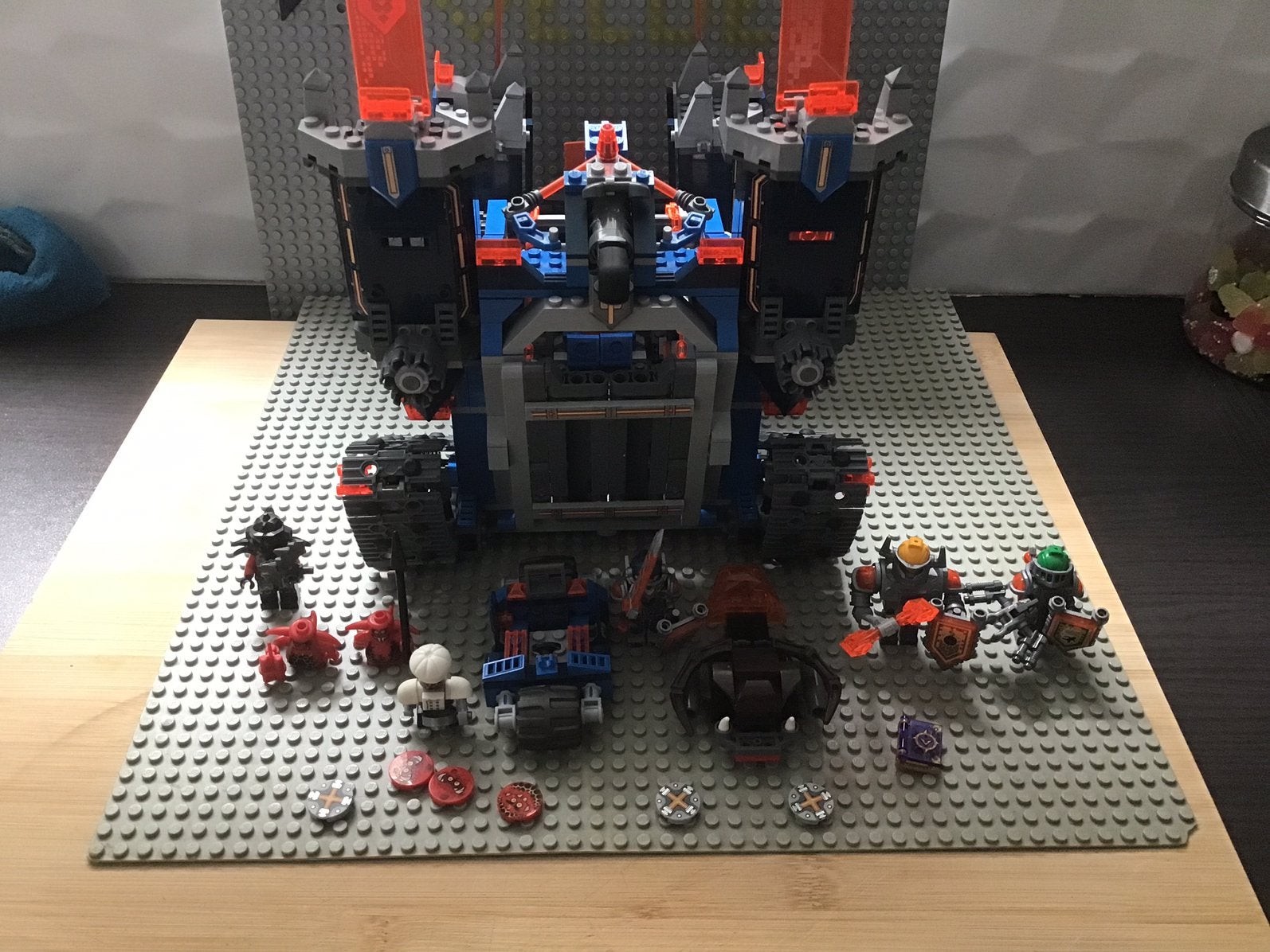 Lego Nexo Knights 70317, Overige thema's, Lego, Ophalen of Verzenden, Zo goed als nieuw