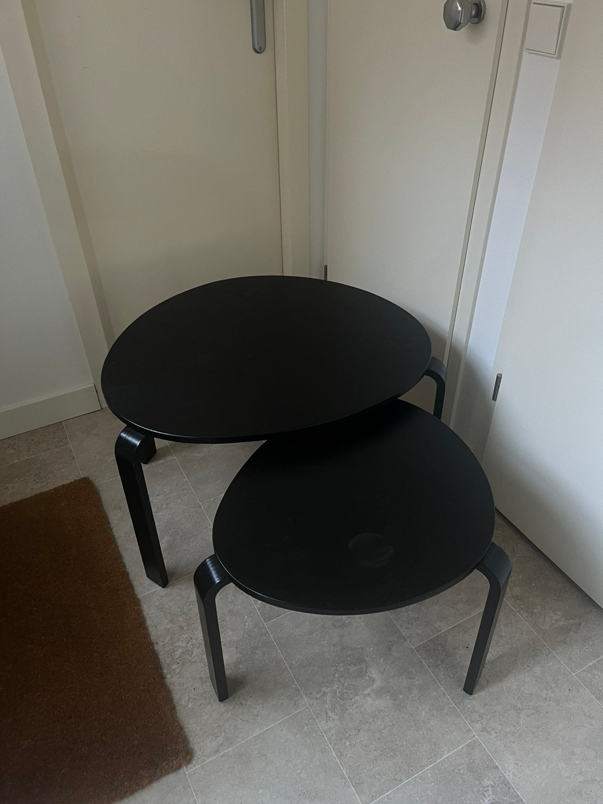 Ikea Svalsta tafels zwart, Minder dan 55 cm, Gebruikt, Rond, Ophalen