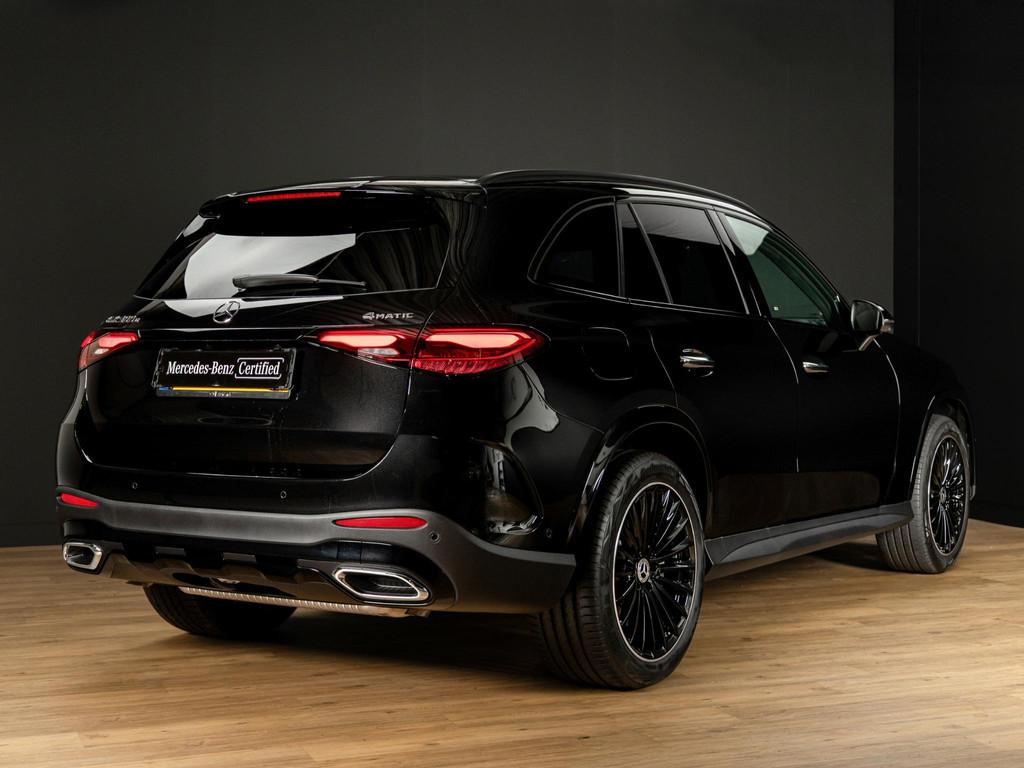 Mercedes-Benz GLC 300e 4MATIC Sport Edition Premium PLUS | P, Auto's, Mercedes-Benz, Automaat, 4 cilinders, 2000 kg, Zwart