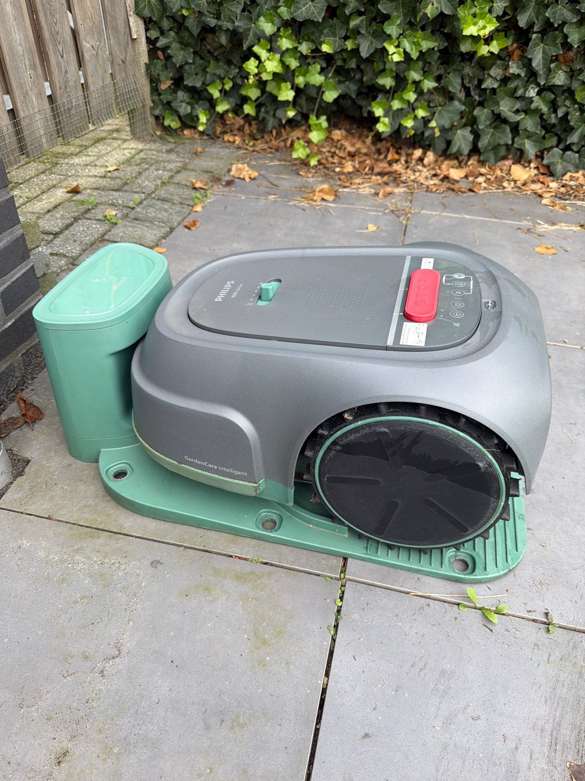 Philips 3000 Series Robotmaaier - Zo goed als nieuw, Ophalen, Zo goed als nieuw, 20 tot 25 cm, Met regensensor