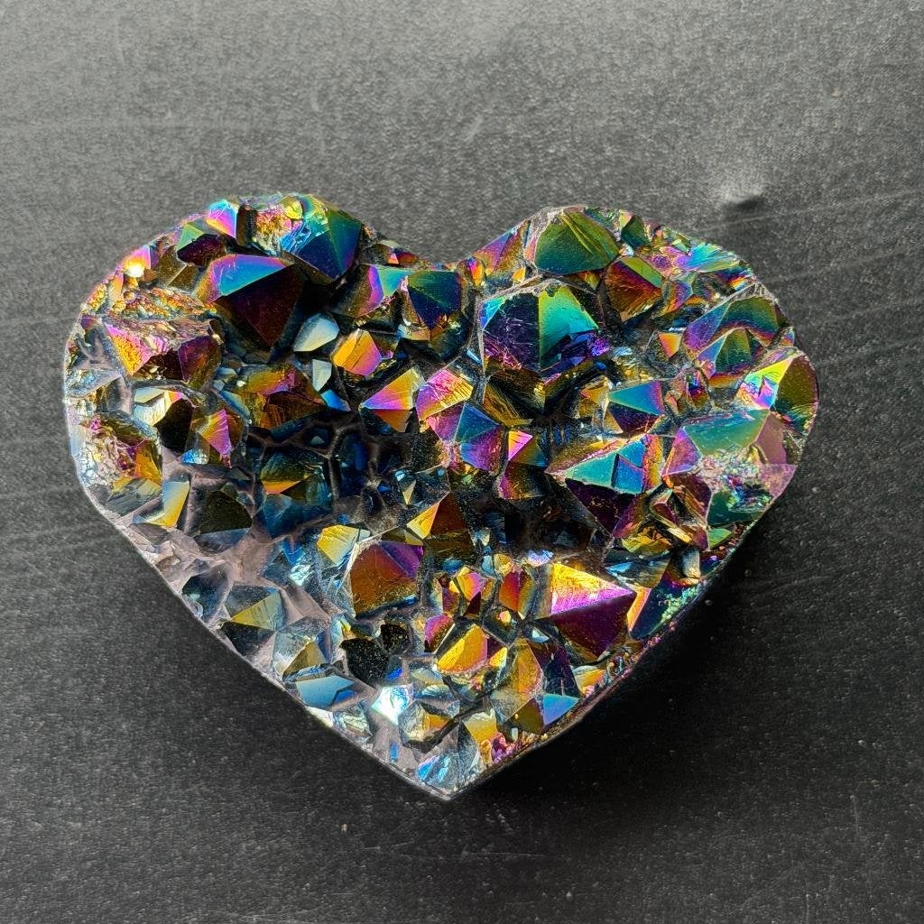 Kwarts Titanium Rainbow Hart Klein