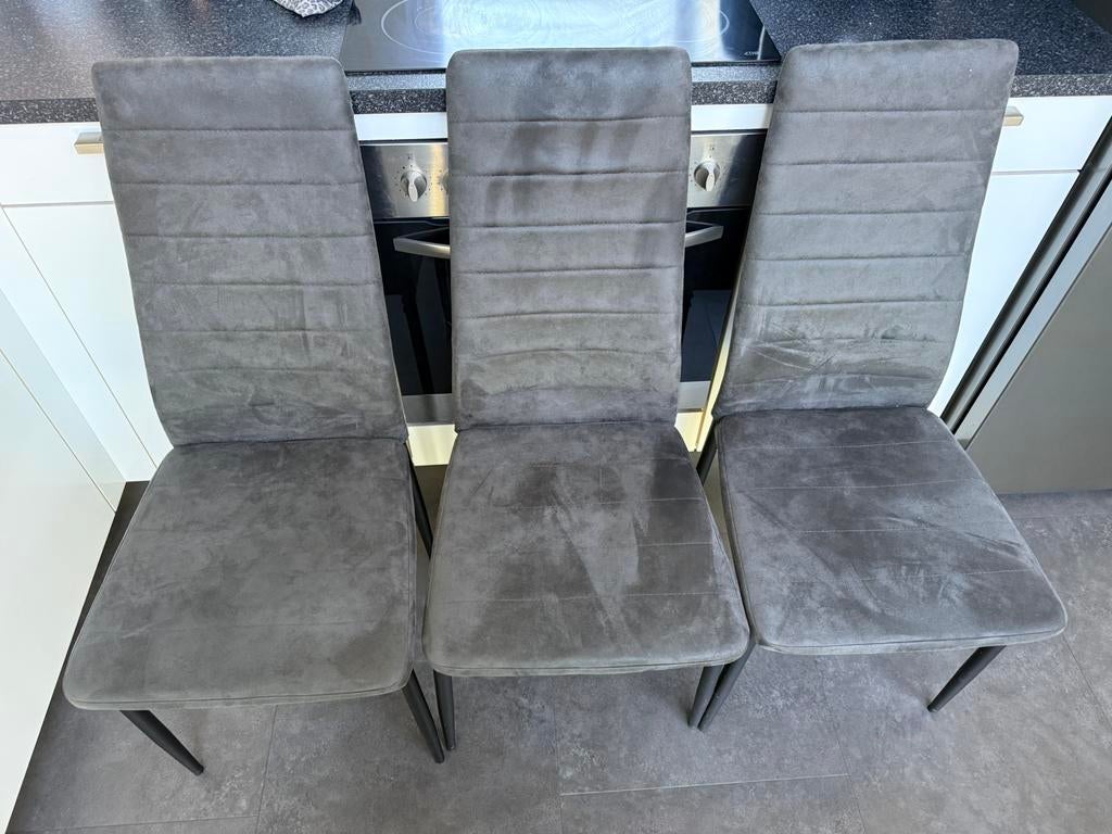 Mooie nette eetkamer stoelen 3 stuks  (bieden), Huis en Inrichting, Stoelen, Ophalen of Verzenden, Zo goed als nieuw, Grijs, Vijf, Zes of meer stoelen