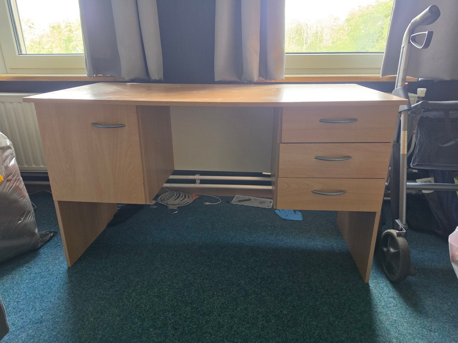 BUREAU, Ophalen, Gebruikt