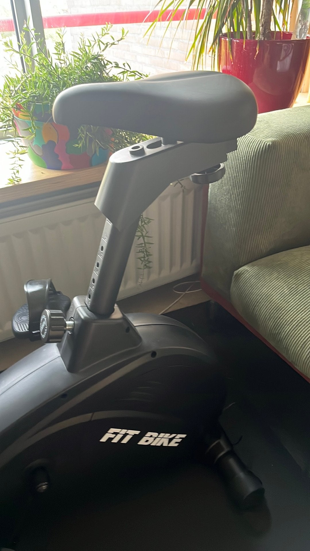 Fitbike inclusief rubber mat, Sport en Fitness, Fitnessapparatuur, Ophalen of Verzenden, Zo goed als nieuw, Hometrainer