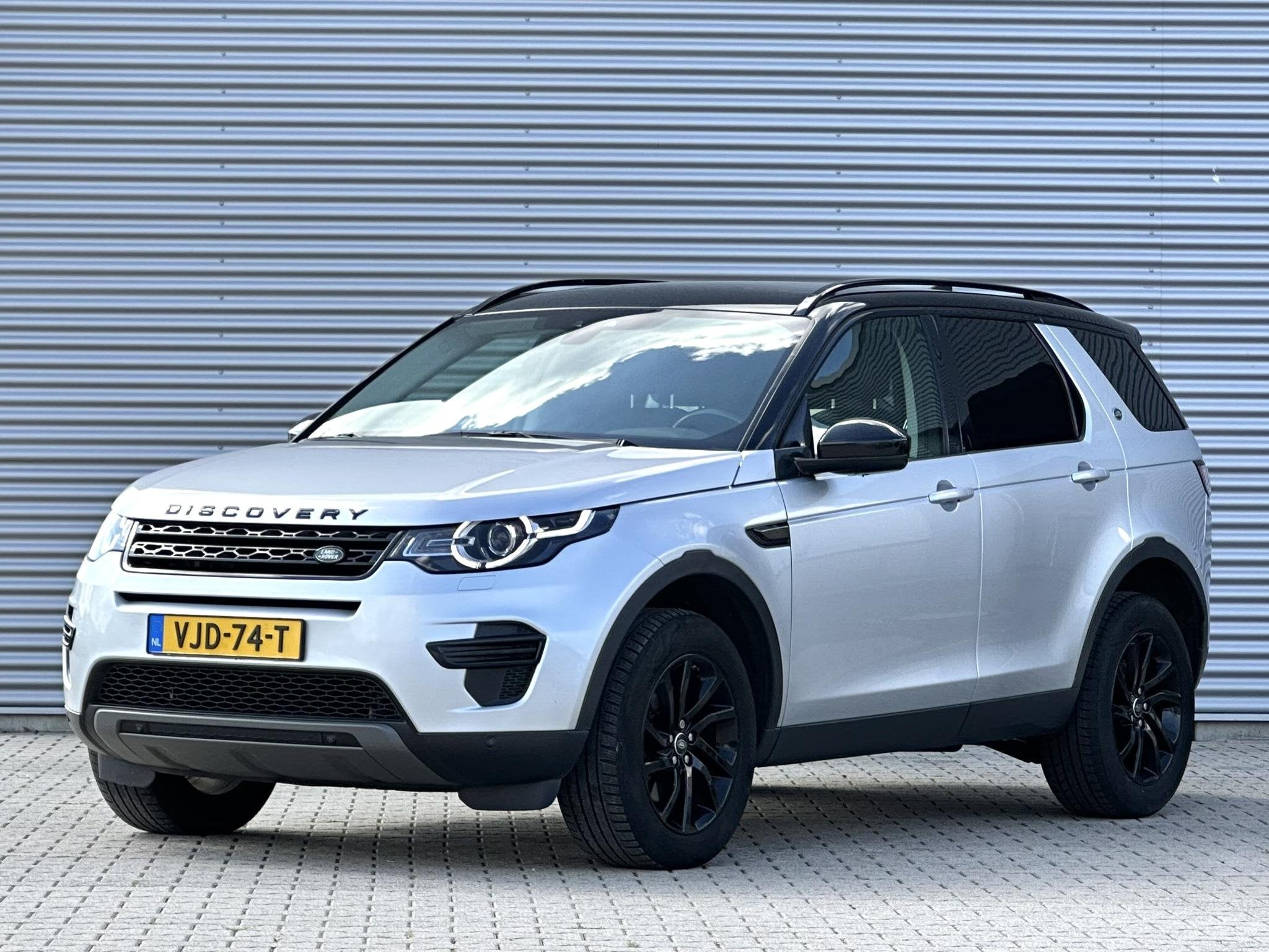 Land Rover Discovery Sport 2.0 TD4 HSE Luxury Grijs kenteken, Auto's, Automaat, Gebruikt, 4 cilinders, 179 pk