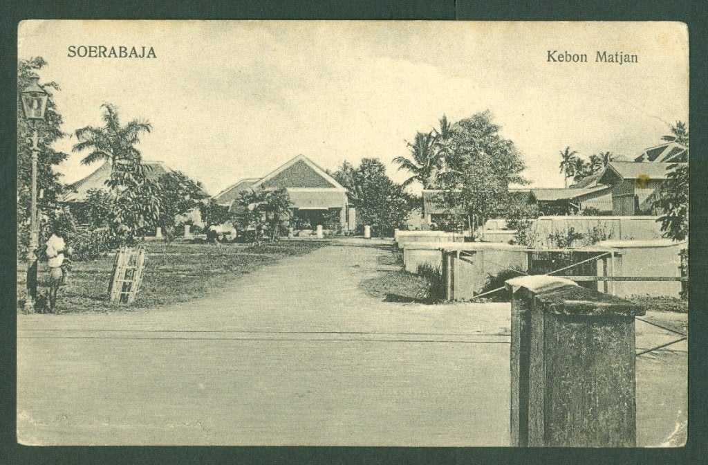AK Nederlands Indie Soerabaia Kebon Matjan 1920, Verzamelen, Ophalen of Verzenden, Voor 1920, Gelopen