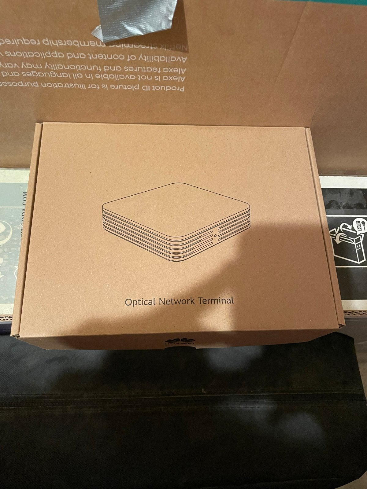 Huawei Optical Network Terminal (ONT) - Nieuw in doos, Ophalen of Verzenden, Nieuw, Router