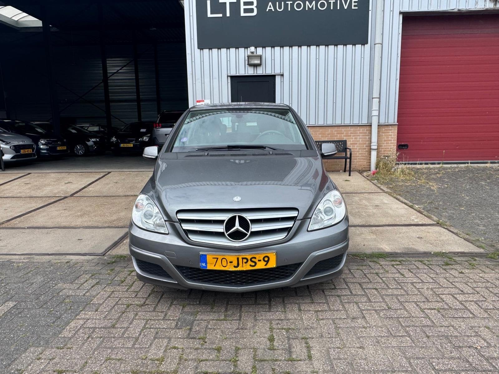 Mercedes-Benz B-klasse B180 Business CLass Airco Navi Electr, Auto's, Voorwielaandrijving, Euro 5, Stof, Gebruikt