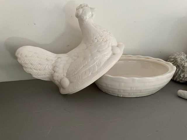 Vintage witte keramische kip mand eiernestje. Schramberg., Ophalen