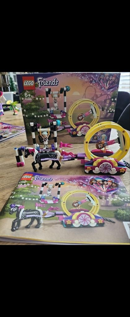 Lego Friends. 41686.  Magische acrobatiek, Ophalen of Verzenden, Zo goed als nieuw