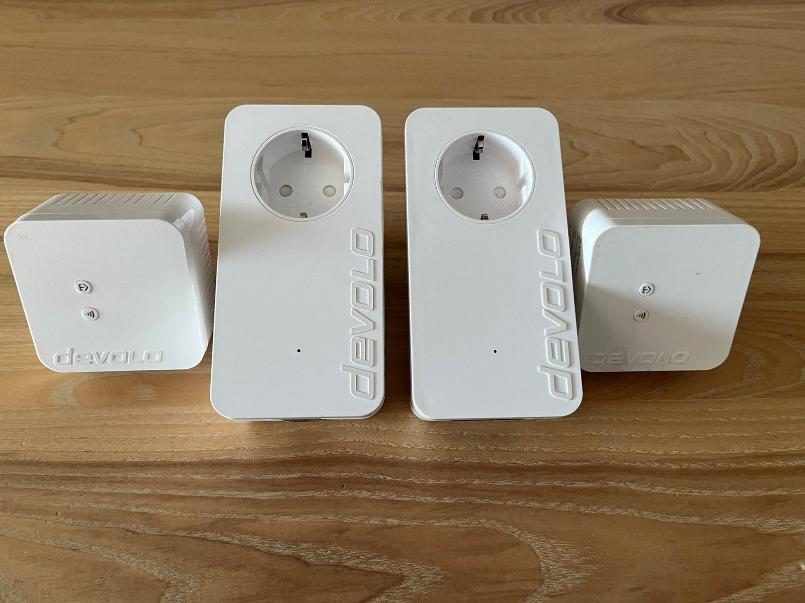 Devolo wifi versterkers, Computers en Software, Ophalen, Zo goed als nieuw