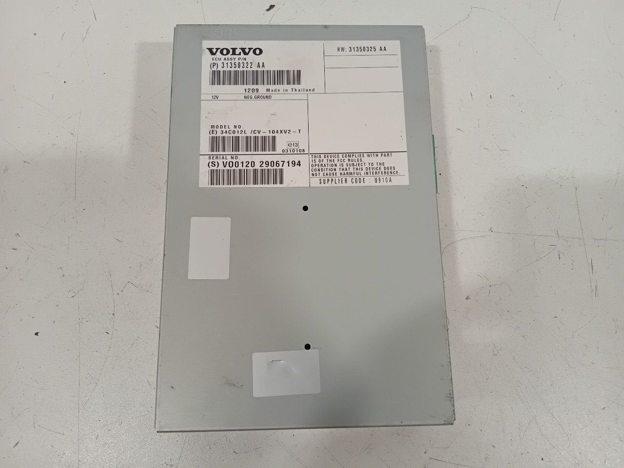 Versterker Volvo V40, Auto diversen, Autoradio's, Ophalen of Verzenden, Van der Ven Autorecycling B.V., Onderdelen@venauto.nl