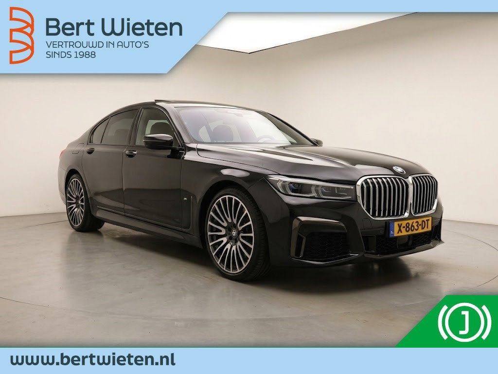 BMW 7 Serie 745e High Executive | M Sport | Schuifdak | LED, Automaat, Achterwielaandrijving, Gebruikt, Zwart