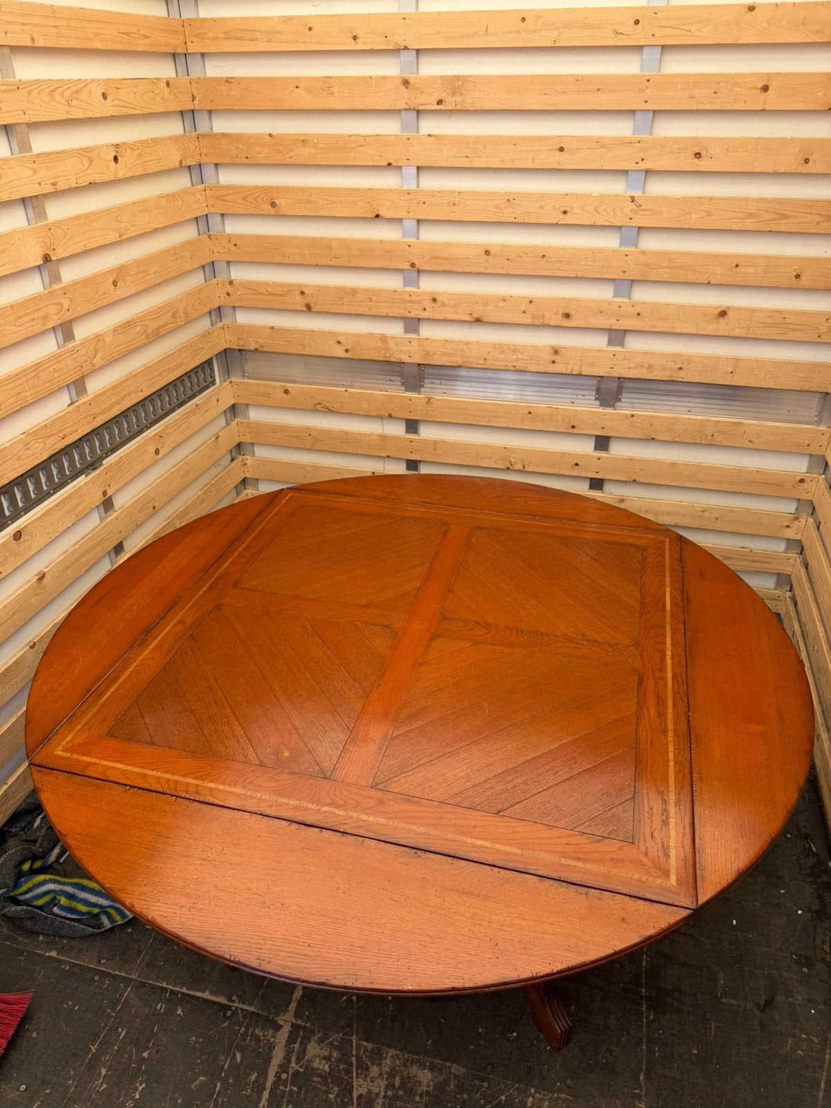 Schuitema eethoek met 4 stoelen, Ophalen, Zo goed als nieuw, 4 tot 6 stoelen