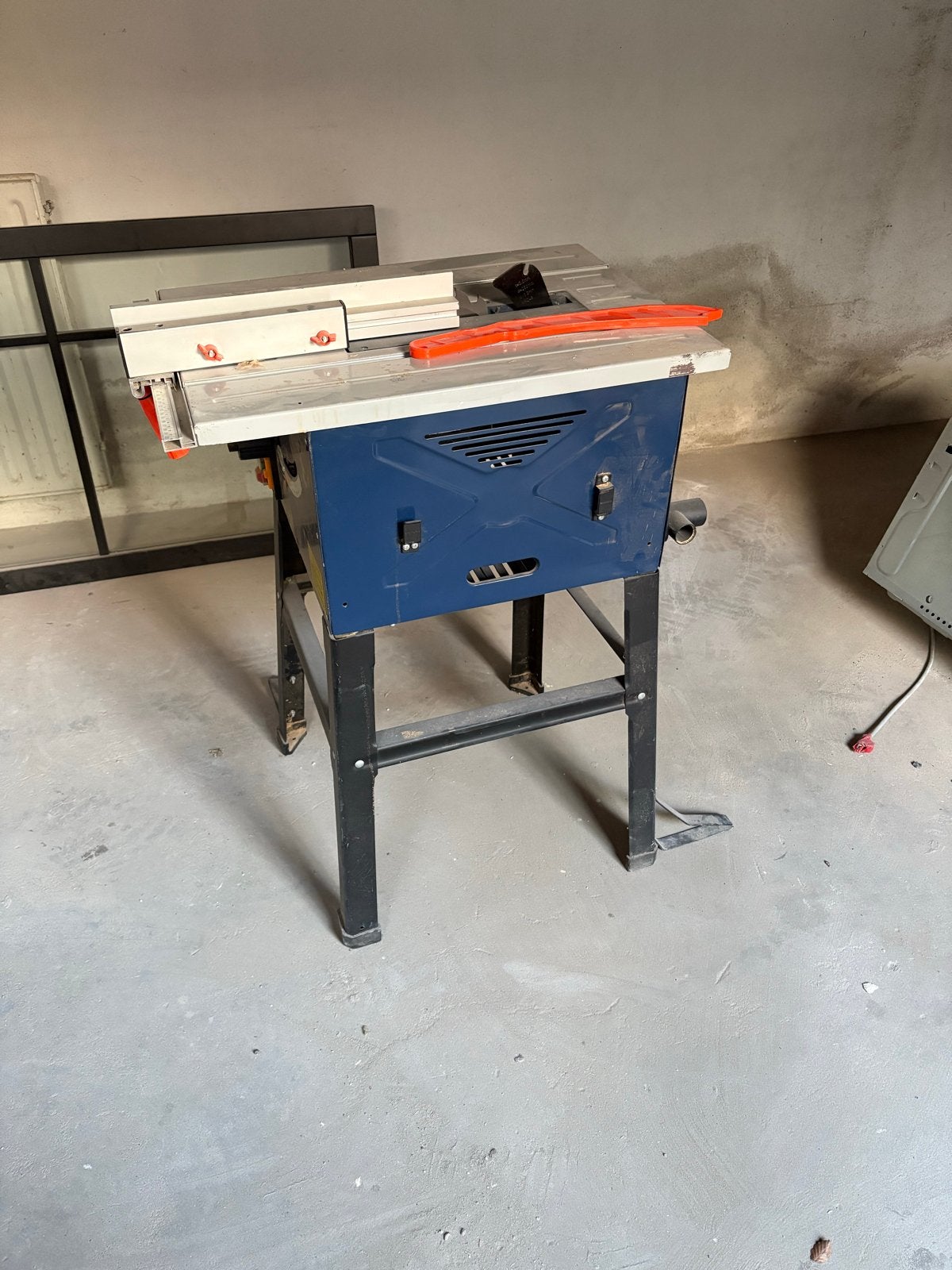 Ferm TSM1030 Tafelzaag - 1500W Cirkelzaag, Doe-het-zelf en Verbouw, Ophalen, Gebruikt, Cirkelzaag, 70 mm of meer