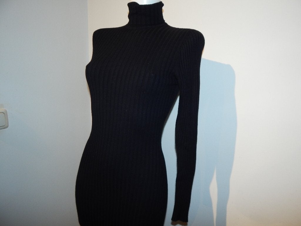 Wolford merino rib dress met kolletje en lange mouw xs/s, Zwart, Ophalen of Verzenden, Wolford, Knielengte
