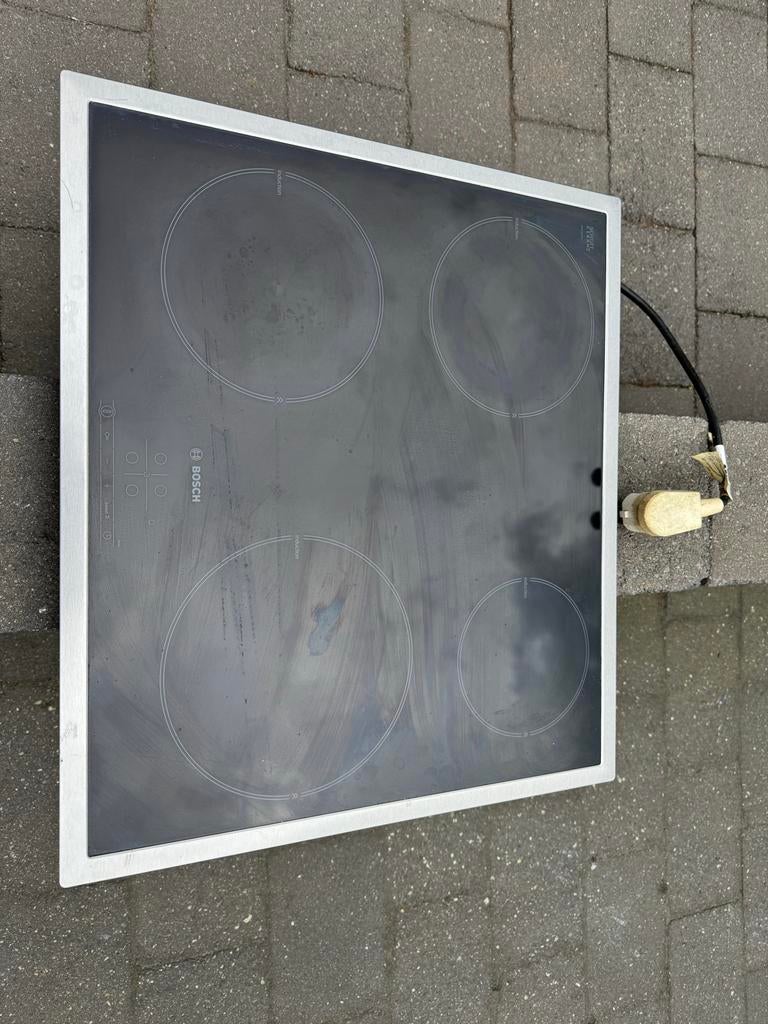 Bosch Inductie Kookplaat - 4 Kookzones, Witgoed en Apparatuur, Ophalen, Gebruikt, 4 kookzones, Inductie