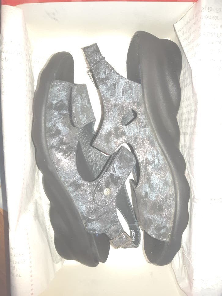 WOLKY leren design sandalen. NIEUW in doos. Maat 39., Wolky, Overige kleuren, Nieuw, Sandalen of Muiltjes