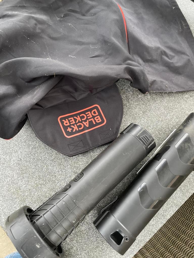 Black+Decker Bladblazer/Zuiger/Versnipperaar 3000W, Ophalen, Gebruikt, Handgedragen, Met opvangzak