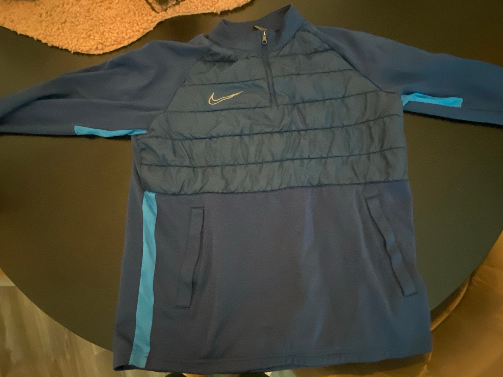 Nike trainingstrui maat M, Ophalen, Gedragen, Maat 48/50 (M), Blauw