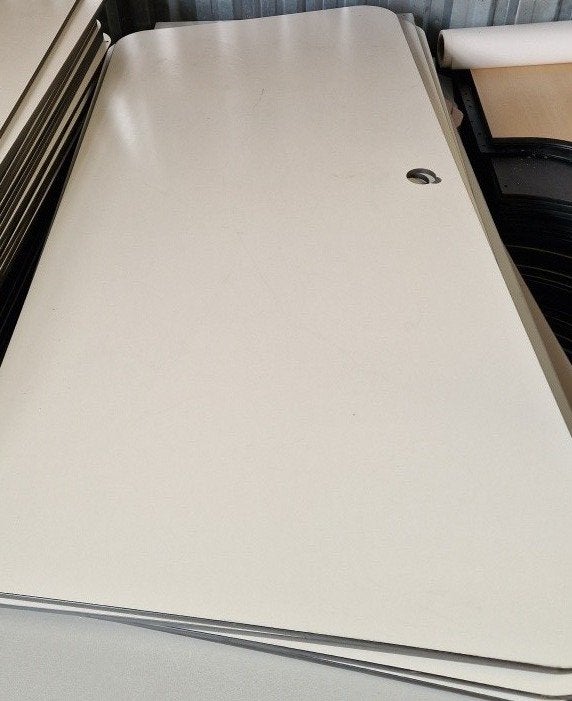 Trespa platen 4 stuks -165 x 80 cm, 10 mm. Grijs, Ophalen, Gebruikt, Trespa, HPL materiaal