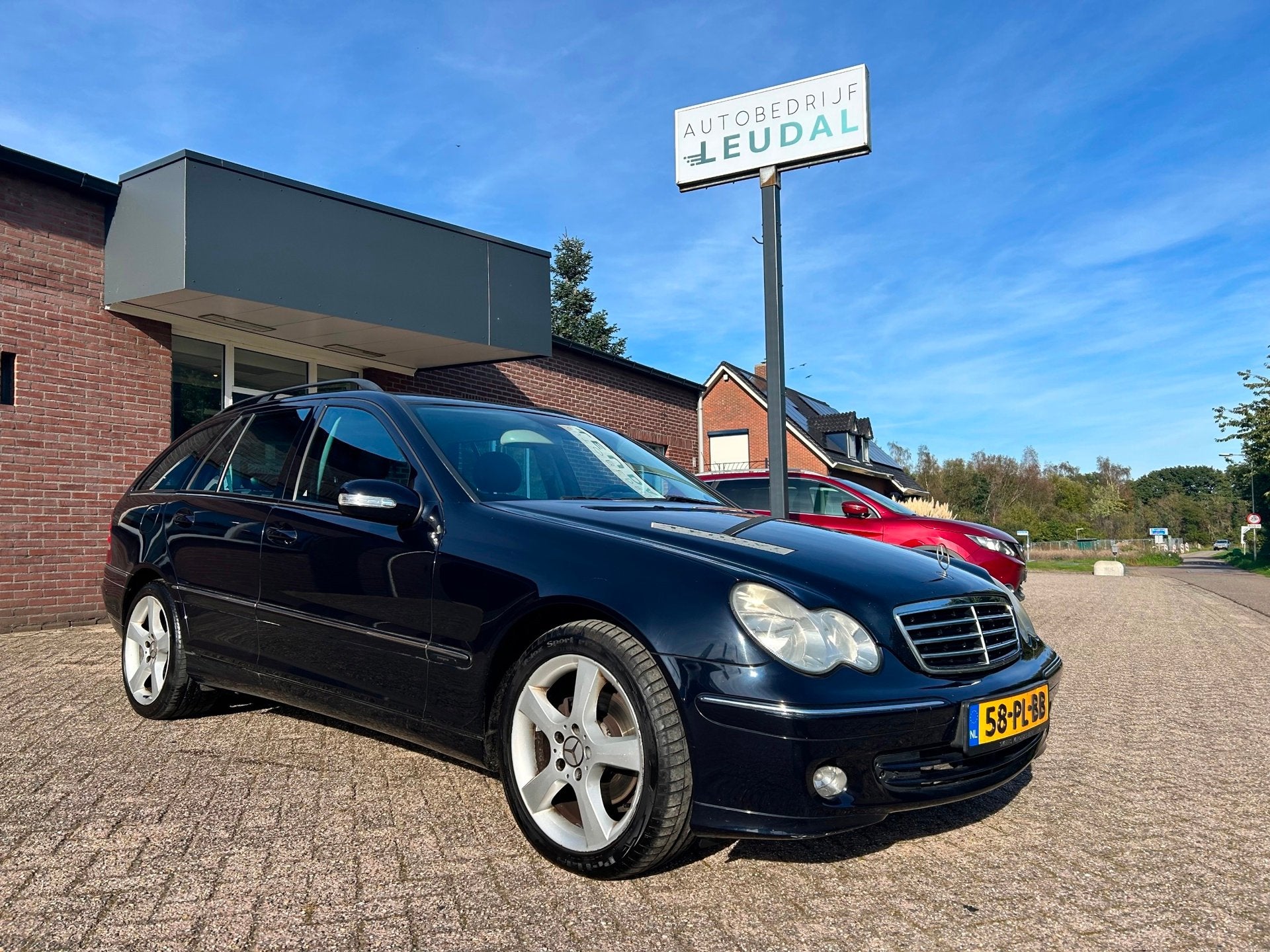 Mercedes-Benz C-klasse Combi 180 K. Avantgarde//Nieuwe APK, Achterwielaandrijving, Gebruikt, 1435 kg, 1796 cc